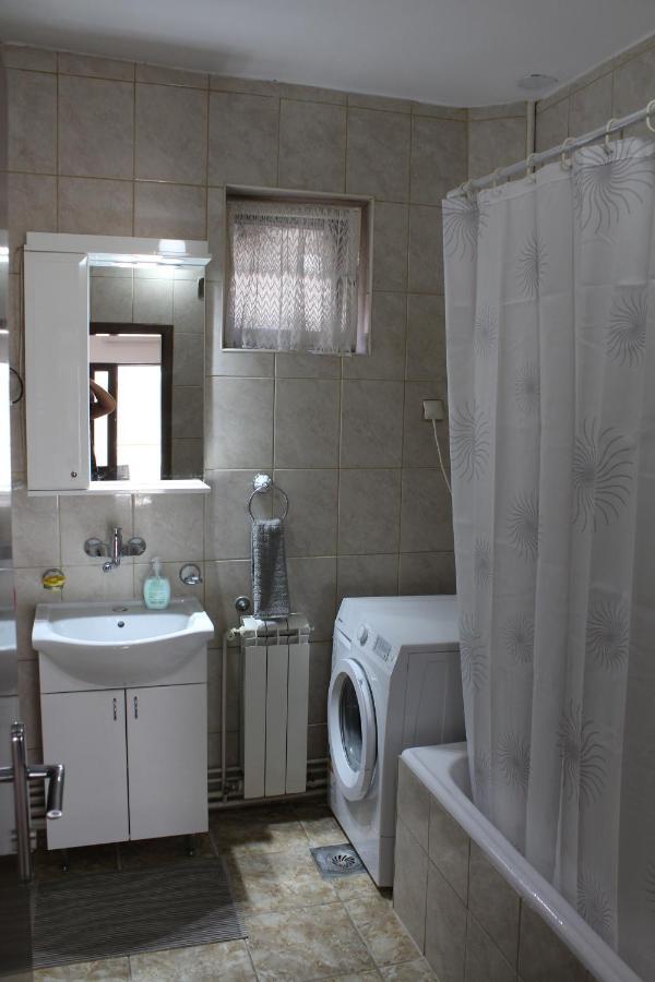 M Apartment 브르사츠 외부 사진