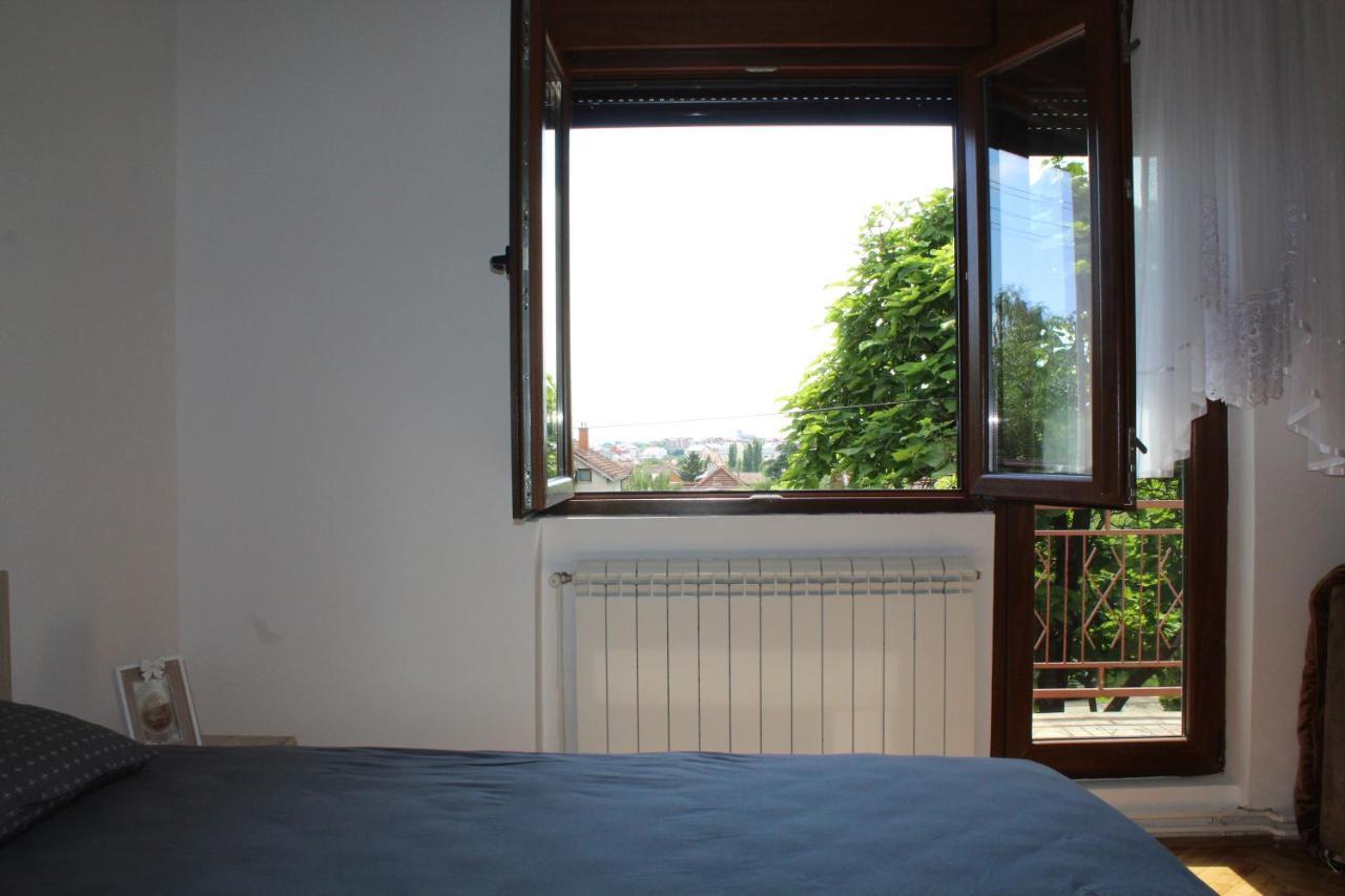 M Apartment 브르사츠 외부 사진
