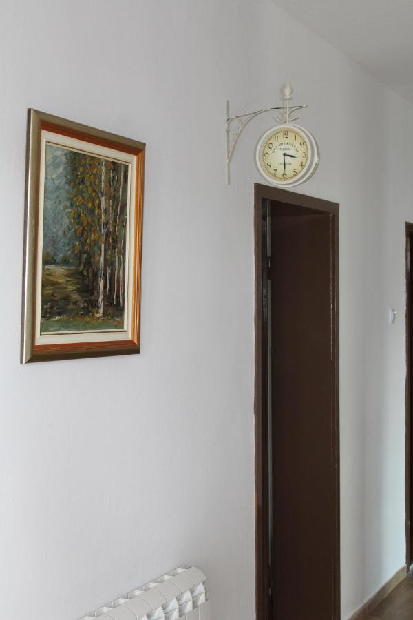 M Apartment 브르사츠 외부 사진