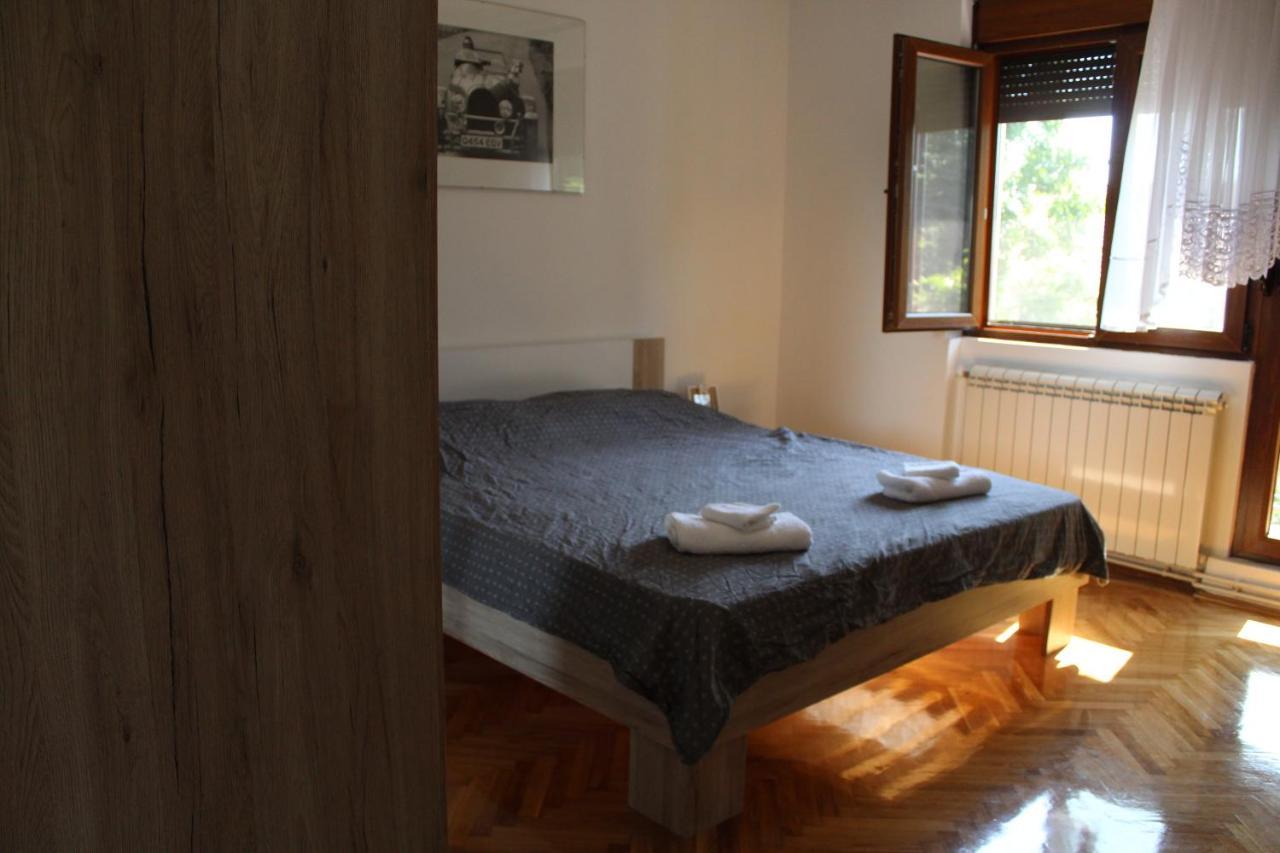 M Apartment 브르사츠 외부 사진